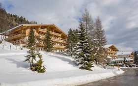 Mountainclub Hotel Ronach